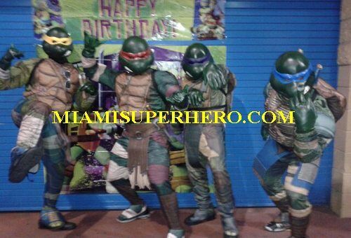 American Marketing Enterprises INC Boys Teenage Mutant Ninja Turtle Pizza  Party Pajama Set